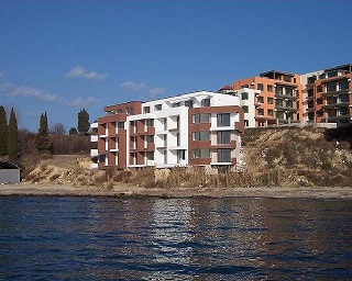 Двухкомнатная квартира в комплексе Аkrotiria